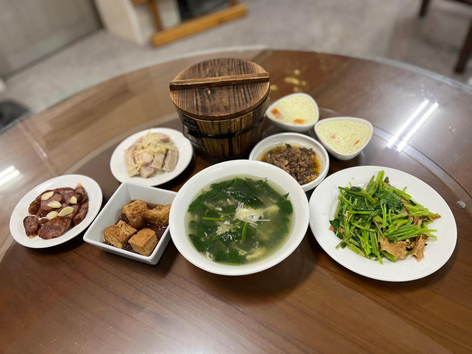 Apartamento De Ren Tea Gardens Meishan Exterior foto
